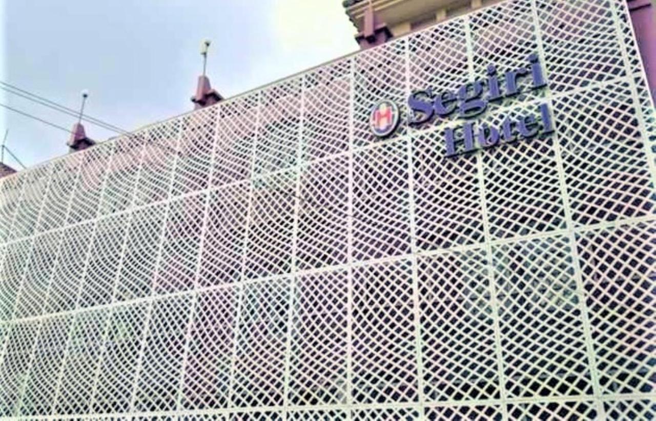 Hotel Segiri Samarinda Exterior foto