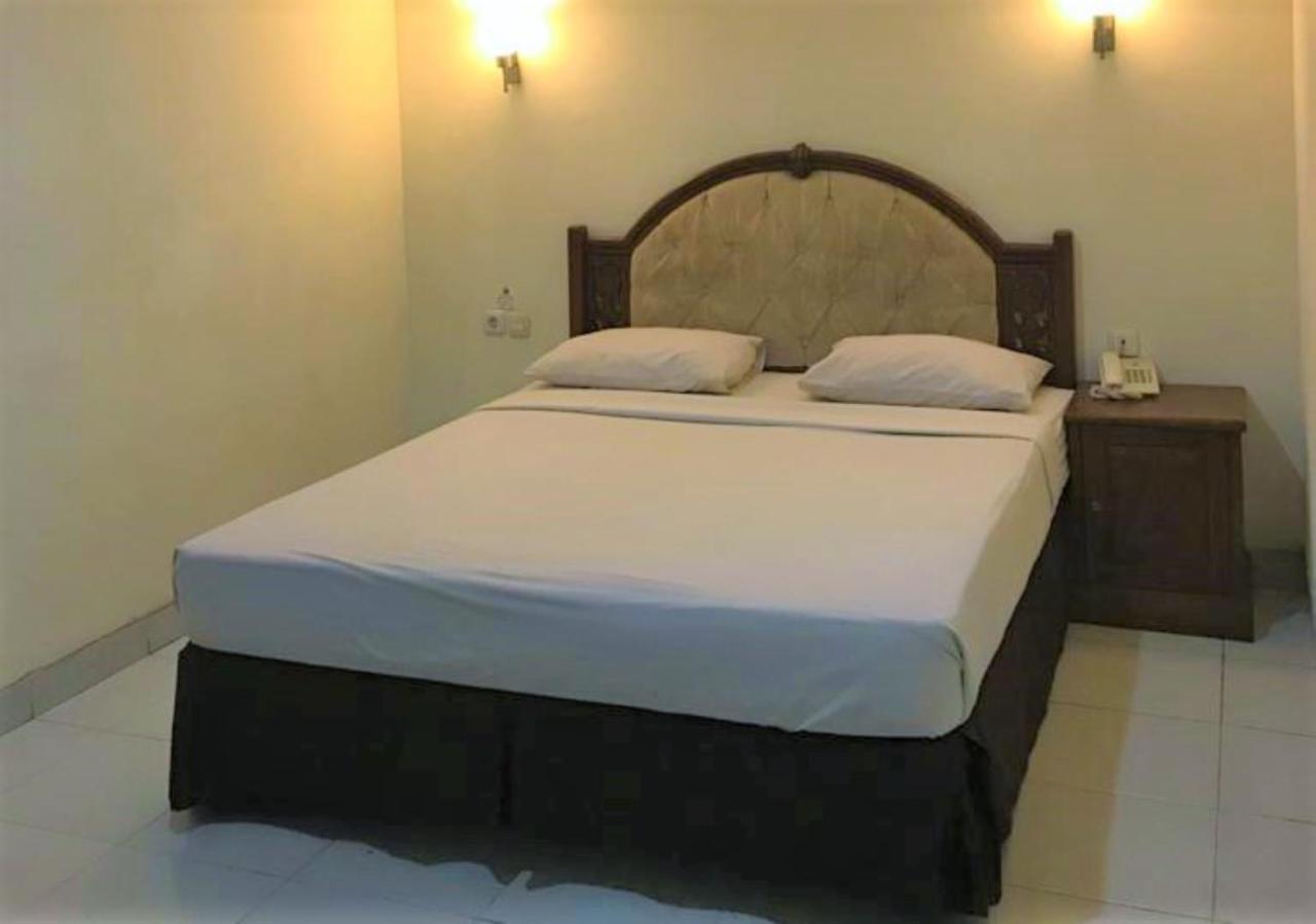 Hotel Segiri Samarinda Exterior foto